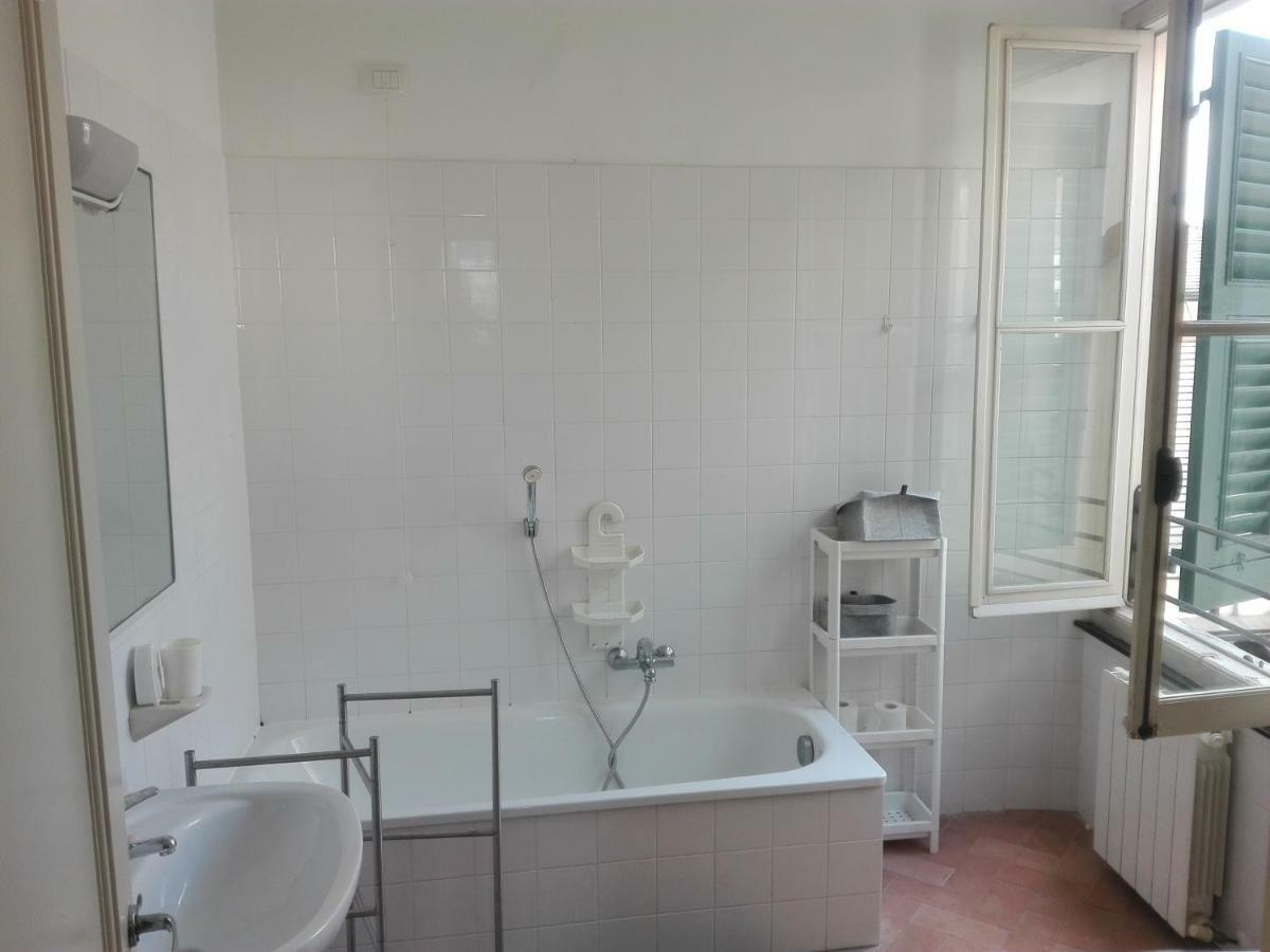 Al Chiostro Guesthouse جنوة المظهر الخارجي الصورة