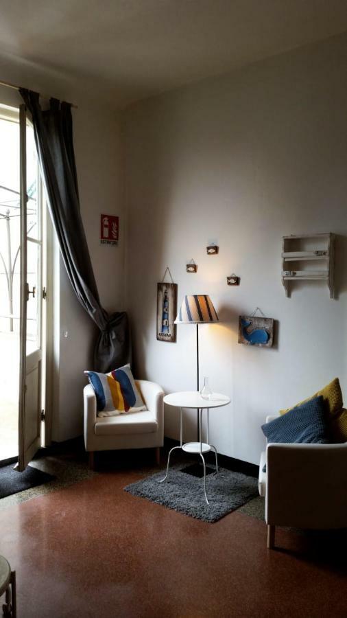 Al Chiostro Guesthouse جنوة المظهر الخارجي الصورة